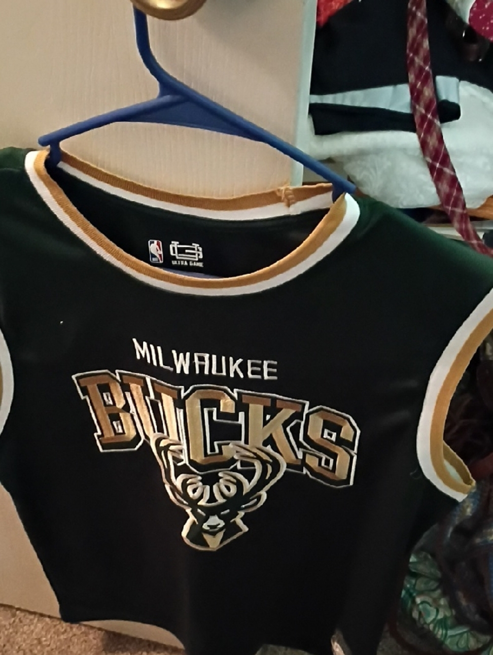 NBA Men's Milwaukee Bucks Green Sleeveless Jersey